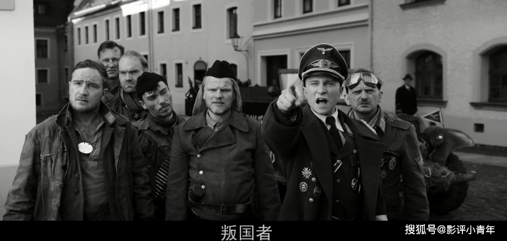为了自己的面子,也为了得到自己想要的女人,他主持了一场"正义的审判"