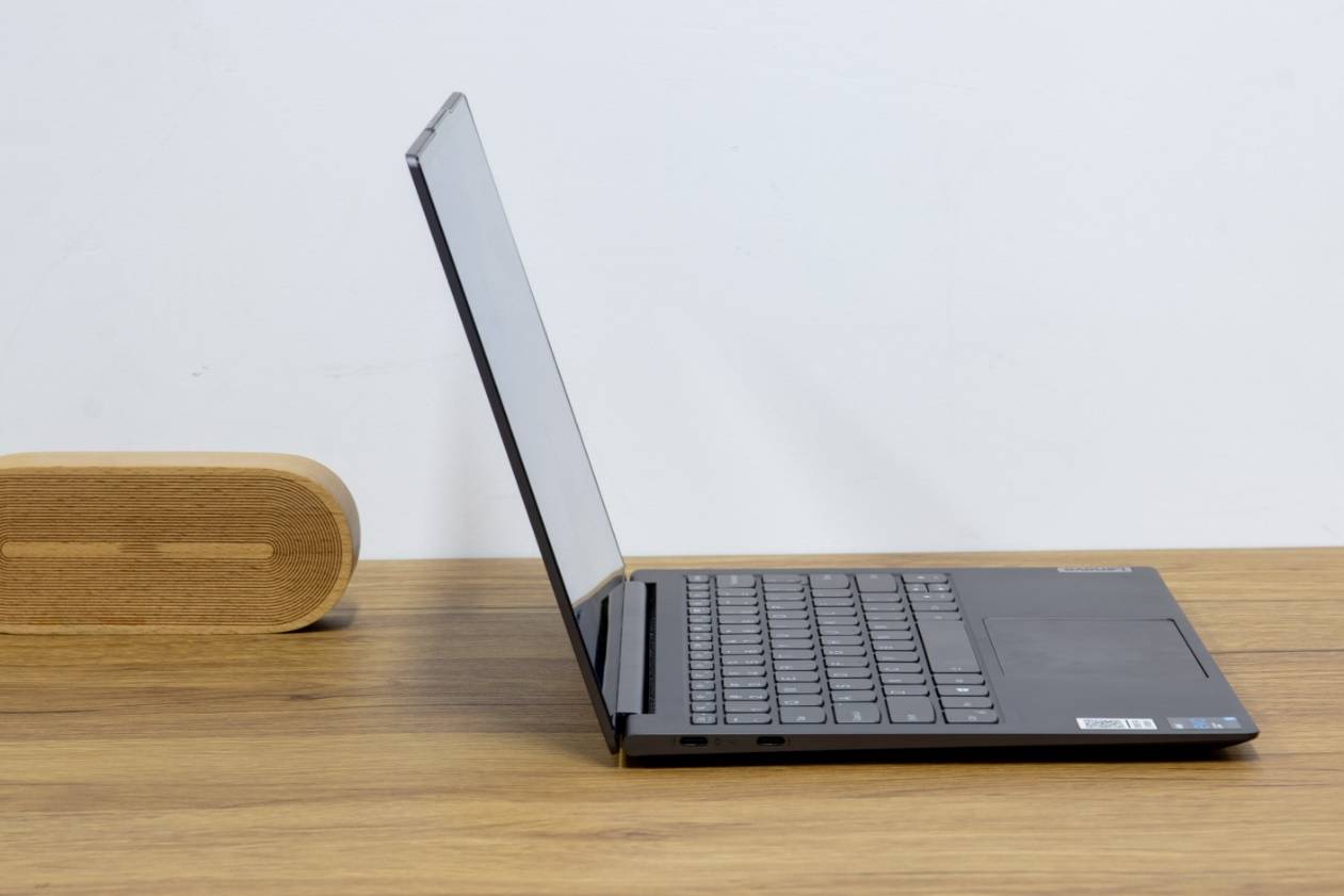 25k超高清屏谁敢小看yoga13s2021