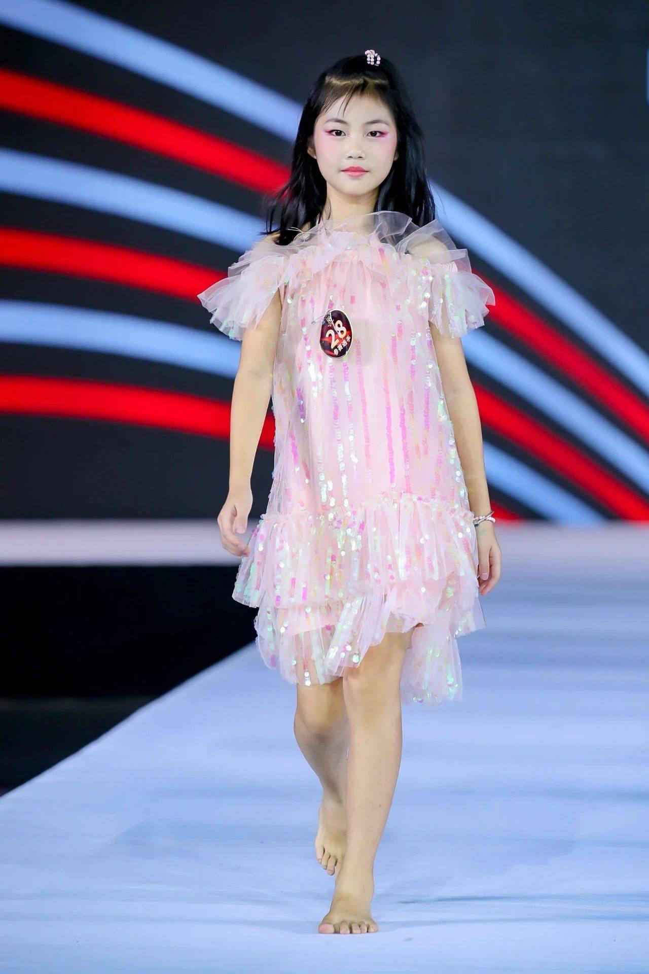 第一童星深圳形象大使刘子熙舞台是对我最好的肯定