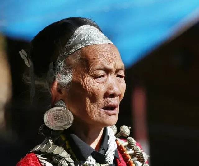 林芝非遗服饰僜人服饰雪域高原的一抹风情