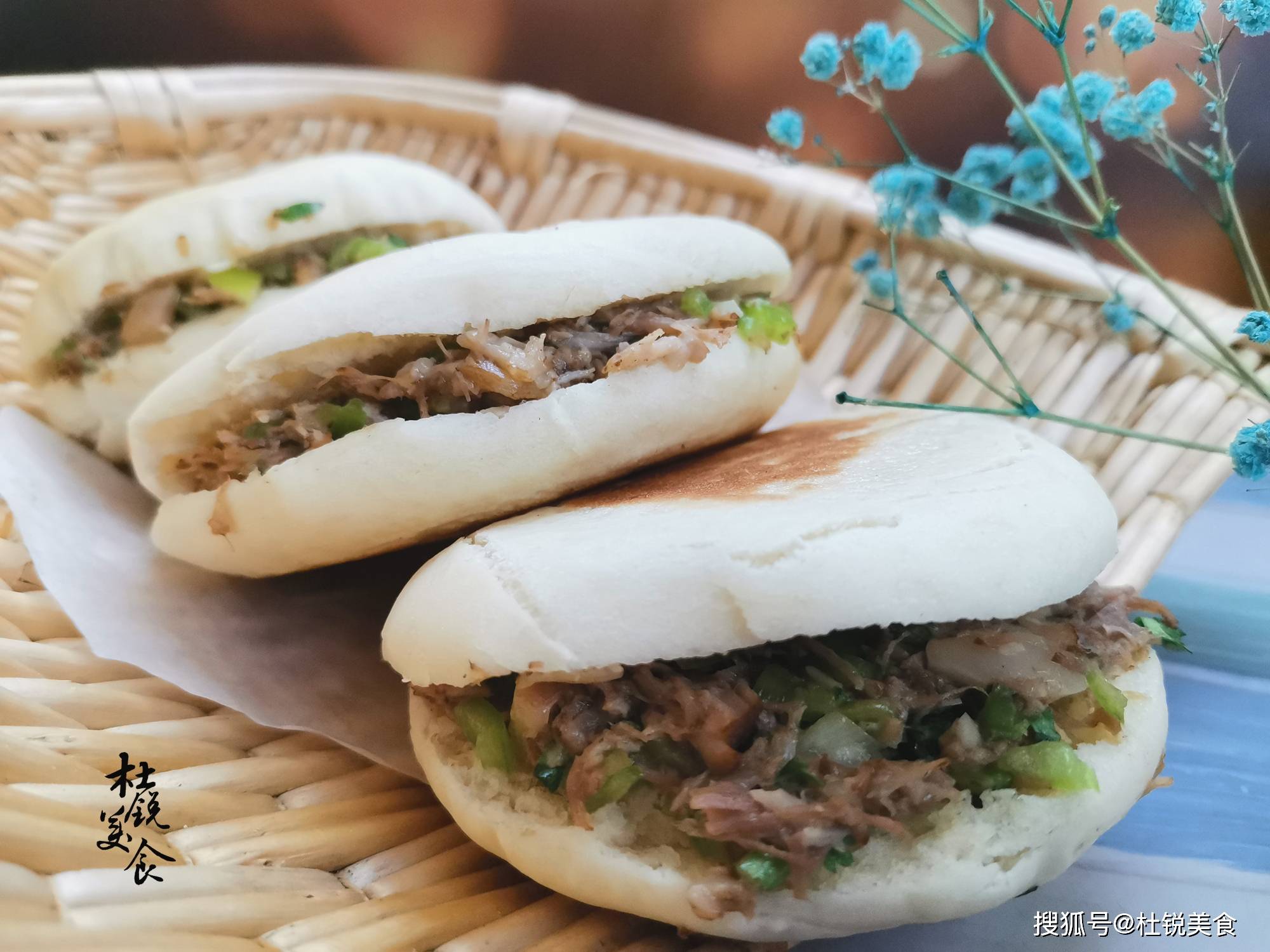 肉夾饃地道做法,打饃燉臘汁肉一站解決,自己做更美味娃愛吃