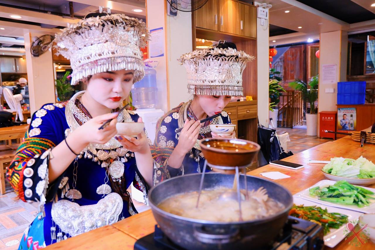 第一次来西江千户苗寨必吃的贵州美食