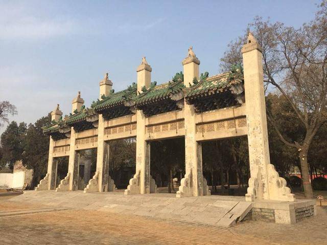 原创袁世凯墓取名袁陵遭全国反对徐世昌仅改一字无人抗议