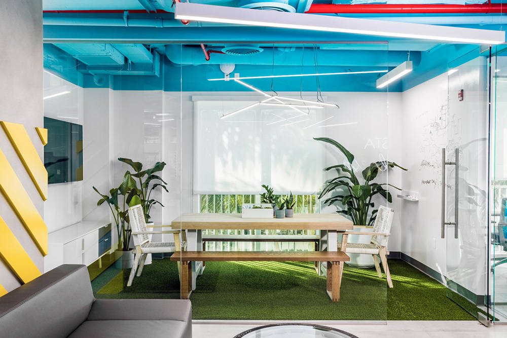 形与色某停车服务公司办公设计案例欣赏