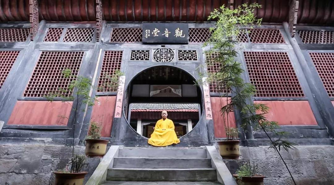 白净寺六根清净即是禅一尘不染便向佛