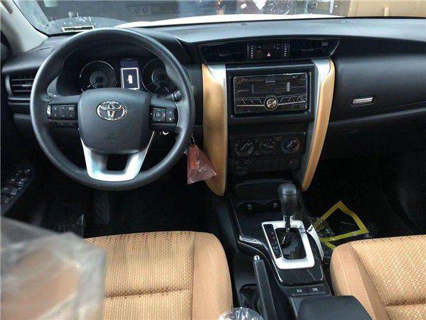 2020款丰田穿越者特供 霸气总裁首选越野车_搜狐汽车_搜狐网