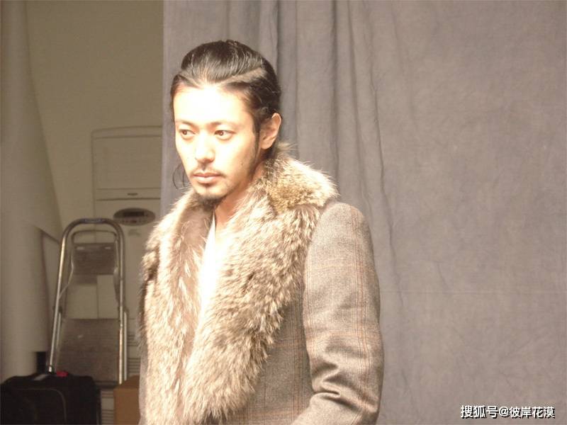 温情东京塔一个很酷的老妈和一个浪子回头的故事