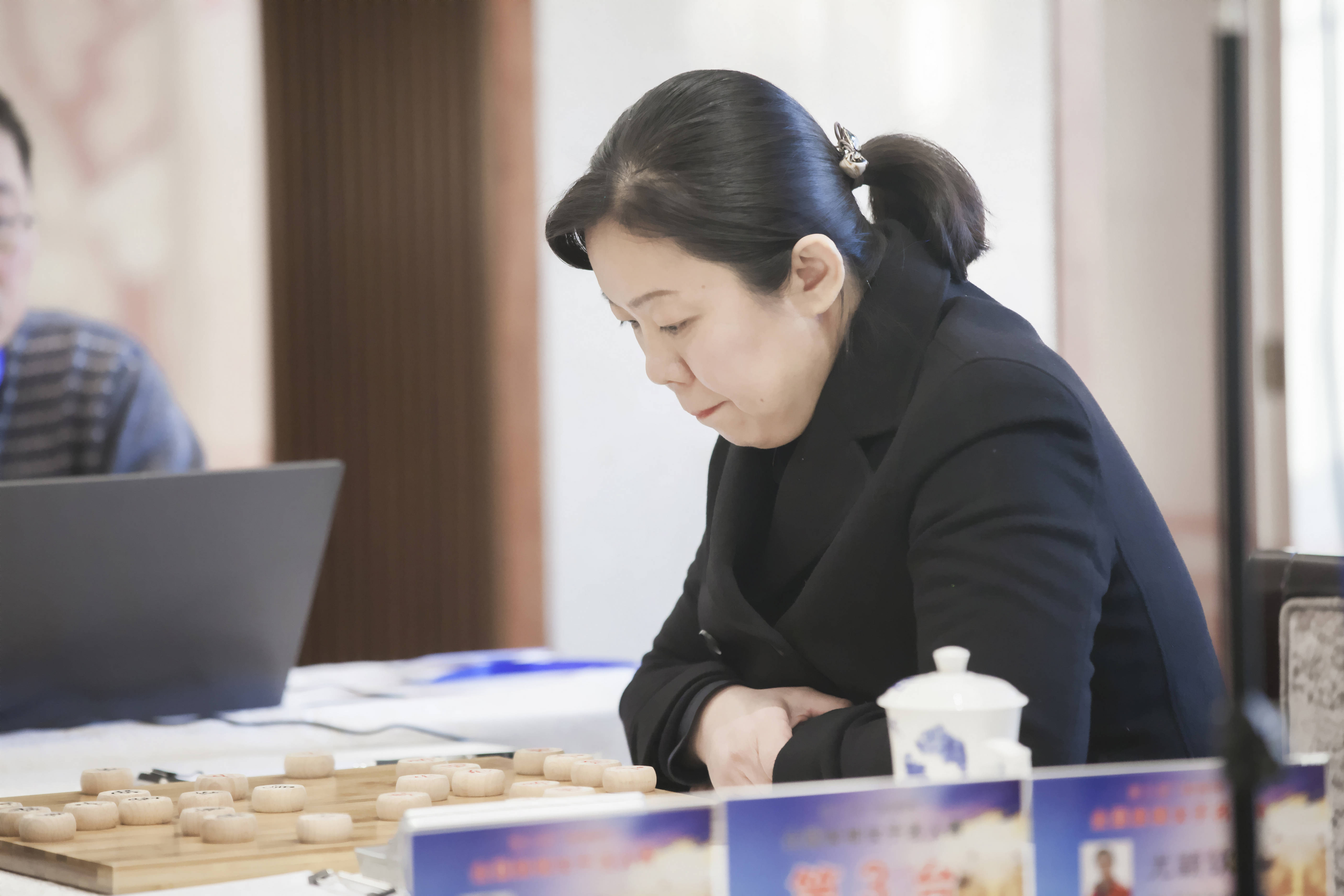 溱湖杯全国象棋女子名人赛今日开赛首轮唐丹先手迎战老牌冠军尤颖钦