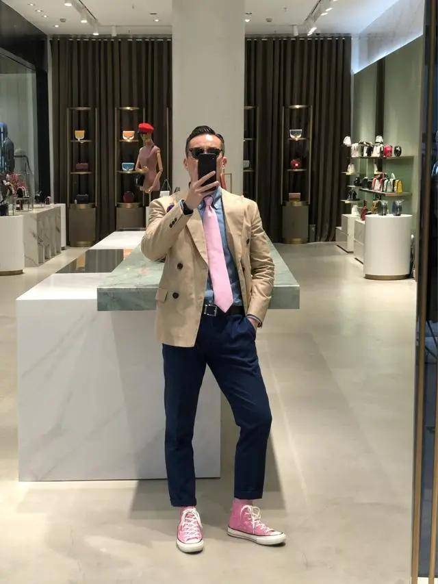 35岁中年大叔日常如何穿搭出型男风