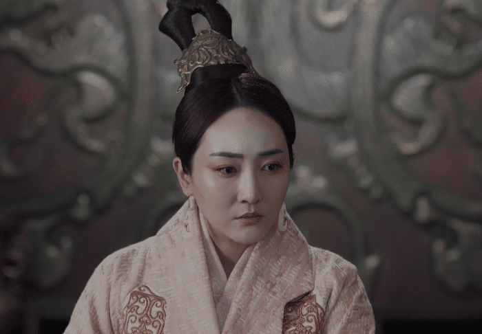 大秦赋:赵偃撞破倡后与春平君秘事,当场气死,又是嬴政设计的?