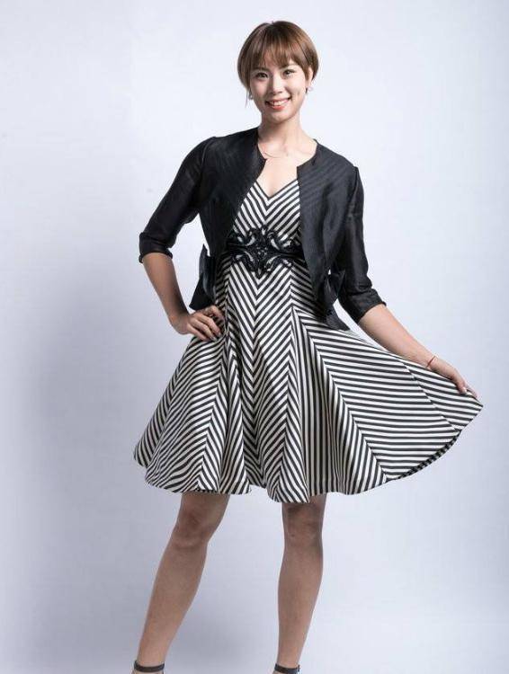 原创曾春蕾这么美笑靥如花得郎平喜爱奈何圆梦路上面临一不利消息