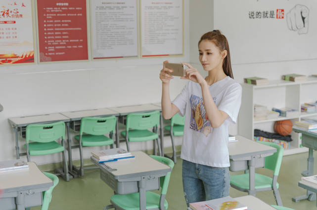 甜度爆表的cp脱颖而出,收获大批关注,尤其是周开开与李明德组成的