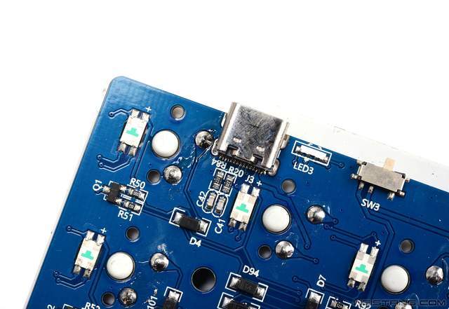 实现无冲的贴片二极管特写