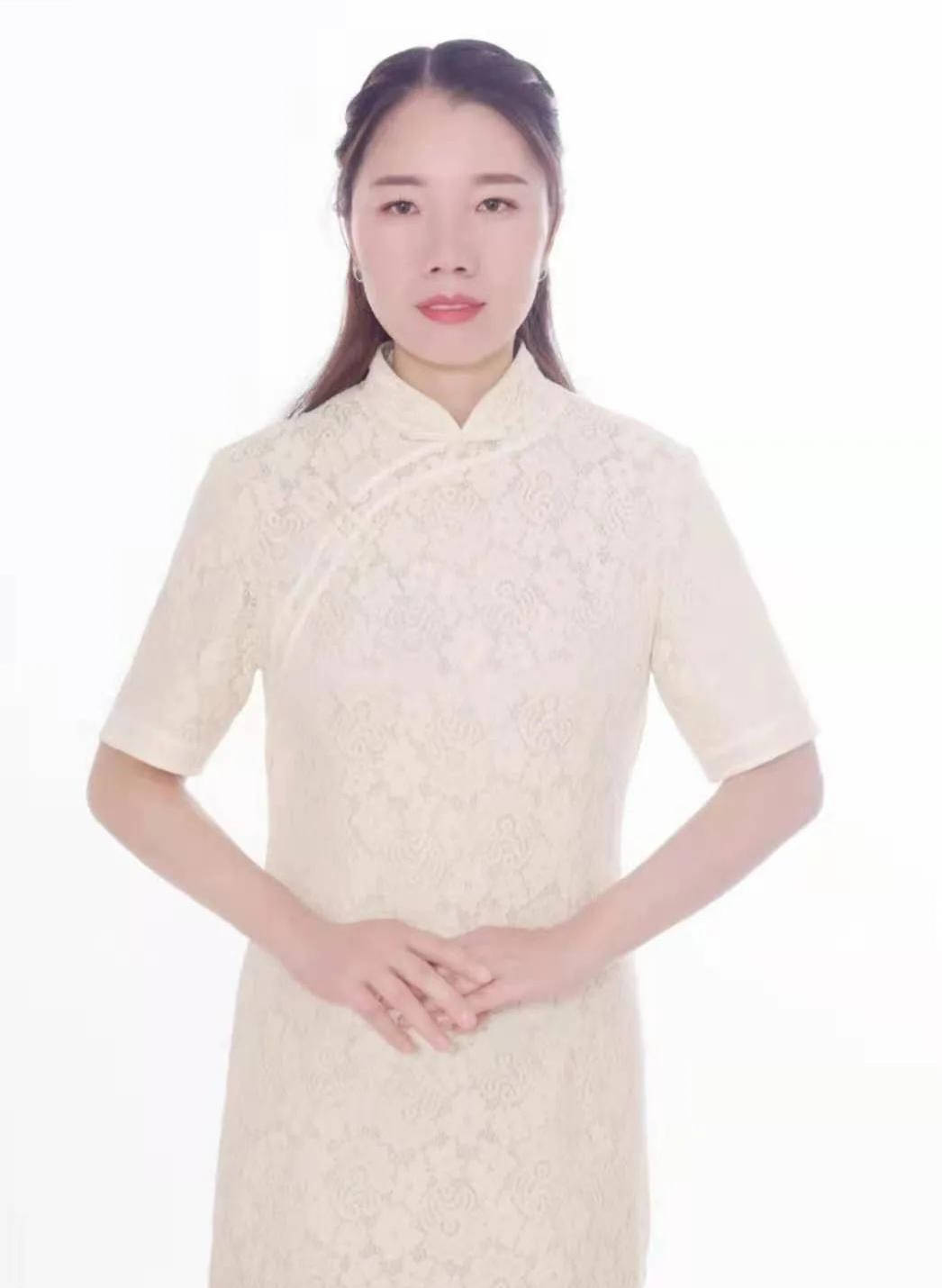 新密市市直第二小学好教师朱丽娟,默默无闻求奉献,执着追求为人师