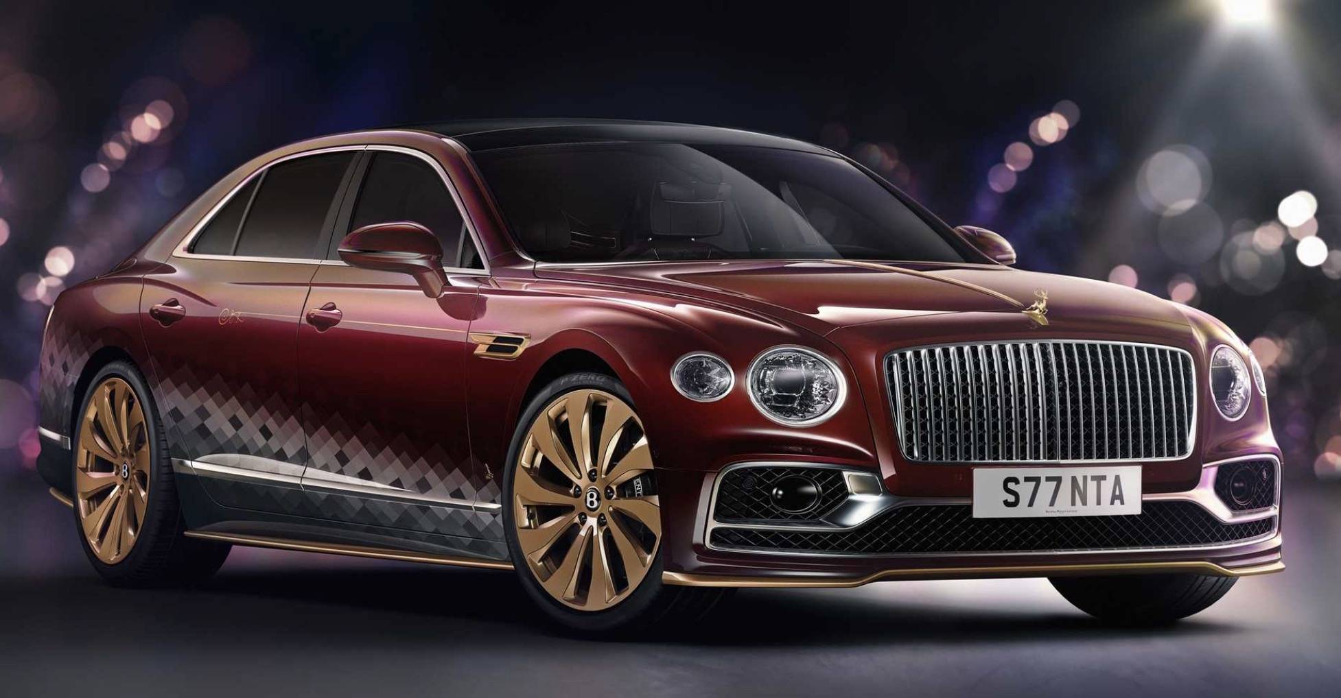 几百万豪车也搁那装俏皮宾利飞驰圣诞限定版车标都是鹿