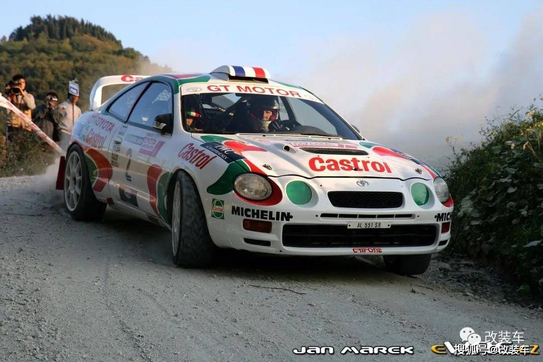 《头文字d》最大悬疑揭秘!茂木夏树坐的那辆奔驰到底是谁的?