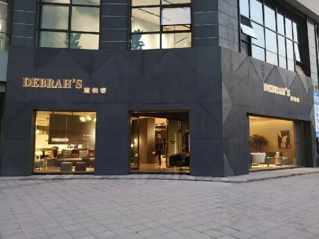 大牌提前看黛柏睿坚守原创25载时尚艺术演绎极致轻奢