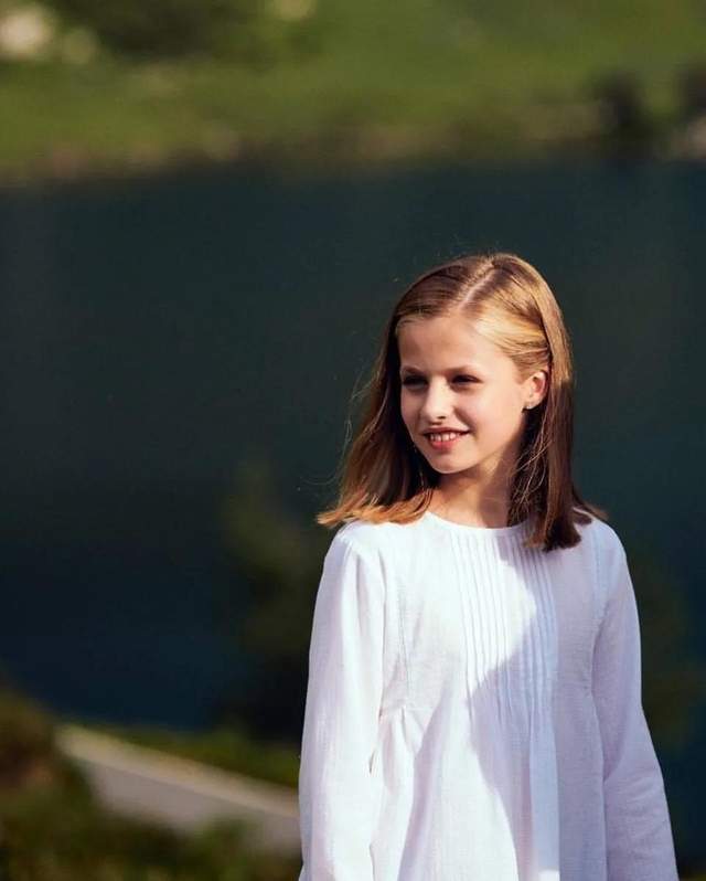 原创15岁西班牙公主"养成计划"曝光:王室怎么养娃?