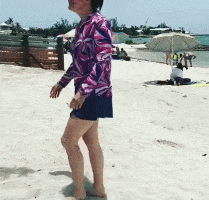搞笑gif段子曹贼你敢与我决斗吗