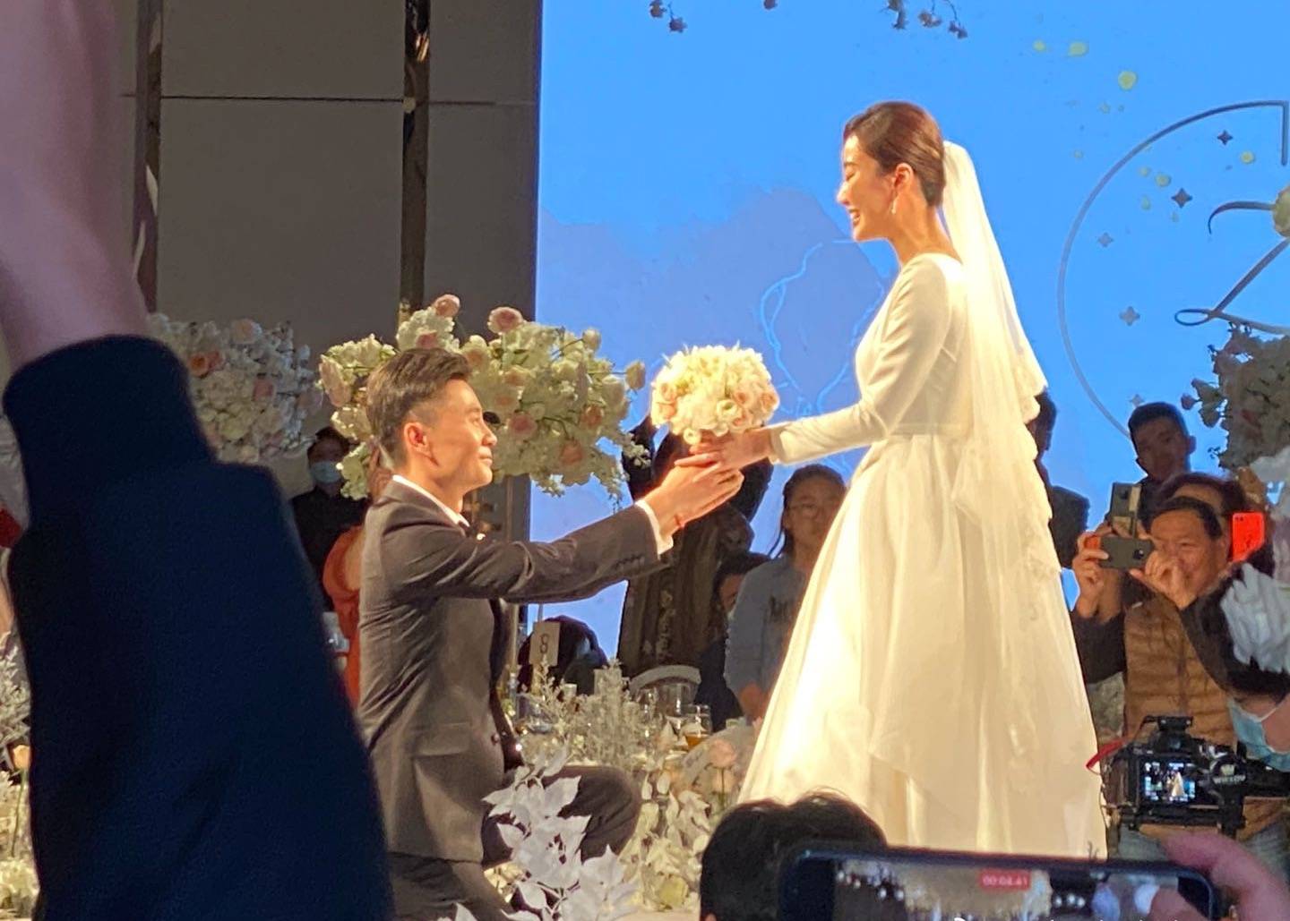 《伪装者》导演大婚,现场群星璀璨,杨紫闺蜜是新娘子_李雪