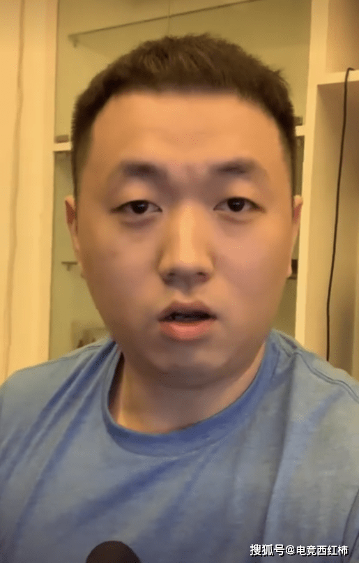 药水哥和刘洲成约战打拳赛,得知药水哥的拳击教练,刘洲成慌了