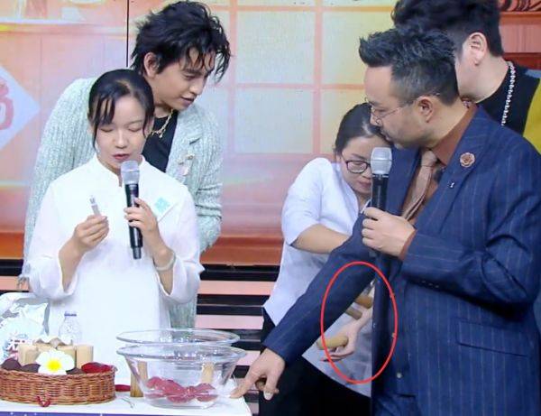 明星拔罐位置,王一博拔手心,大张伟选脖子,赵露思霸气