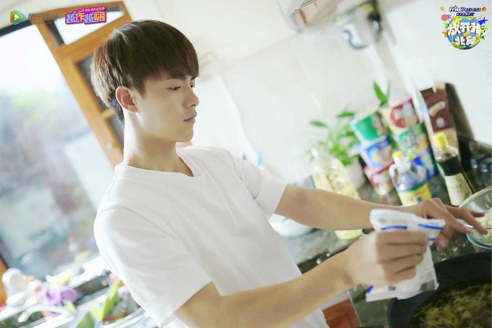 马天宇把下巴喊脱臼和网友一顿调侃本尊却又发了这样一条