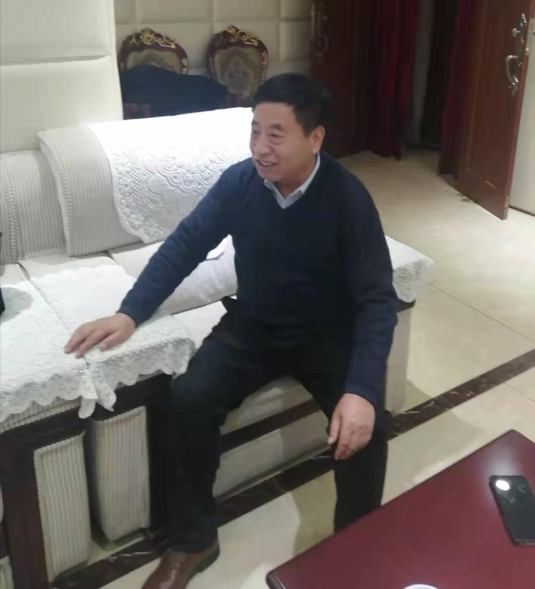 郑州市方城商会袁宝青会长率队到河南北斗公司考察调研