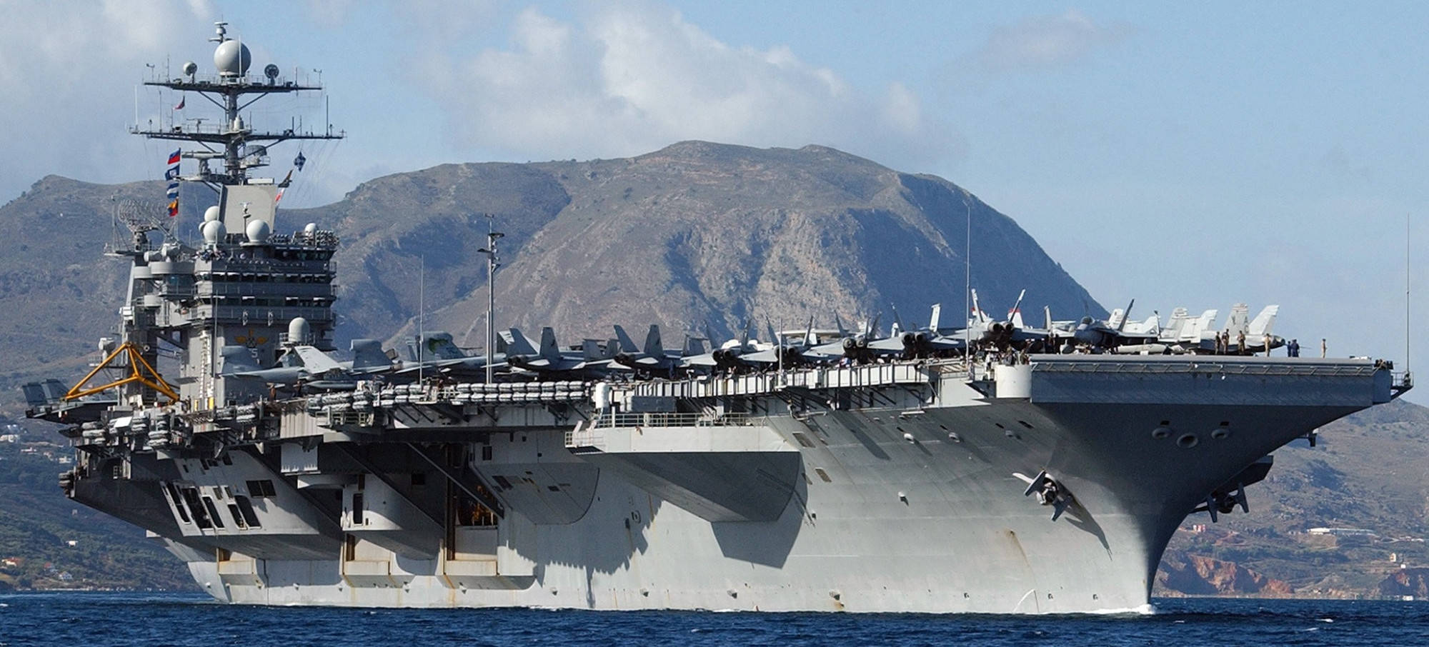 图鉴:"尼米兹"级超级航母"杜鲁门"号10图赏析