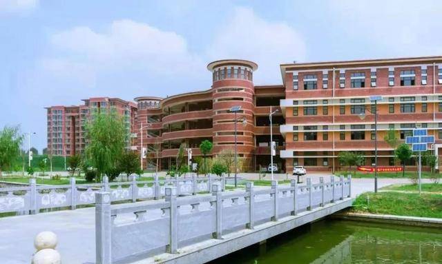 教育部宣布:河南邓州新增一所大学,总规划面积2000亩