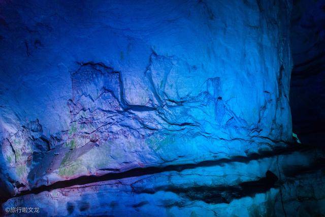 安徽上亿年的蓬莱仙洞，总面积2万多平方米，全长3000米