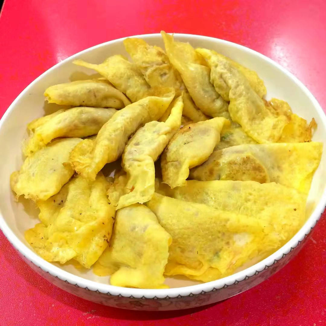 蒸三鲜蛋饺图片