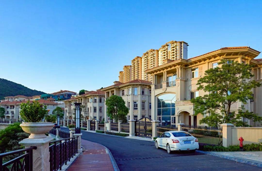 广州荔城【百花山庄·御湖山】什么时候批地?产权使用权还有多少年?