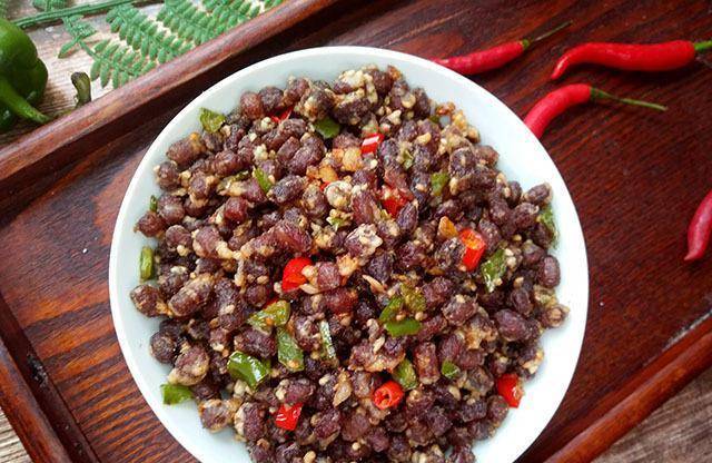 原创自从学会红豆这样吃,再没用它煮过粥,又香又酥,比花生米还美味