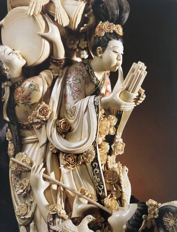 香港牙雕艺术大师朱忠盛作品_猛犸