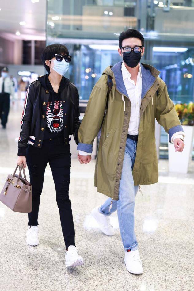 原创明星情侣装造型比拼个个甜蜜恩爱哪一对更会穿