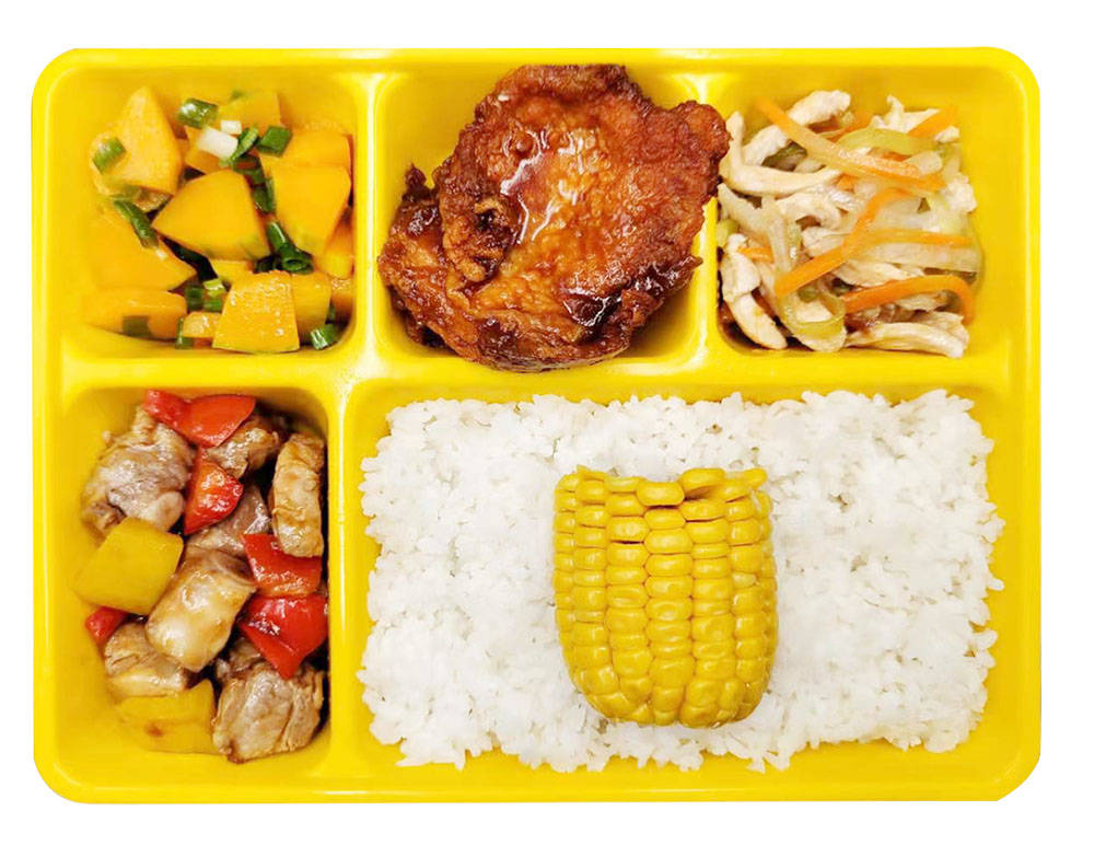 德保学生餐丨你们吃饱后暖暖的笑脸,让冬天不再寒冷