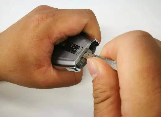 实用教程手把手教您更换遥控钥匙