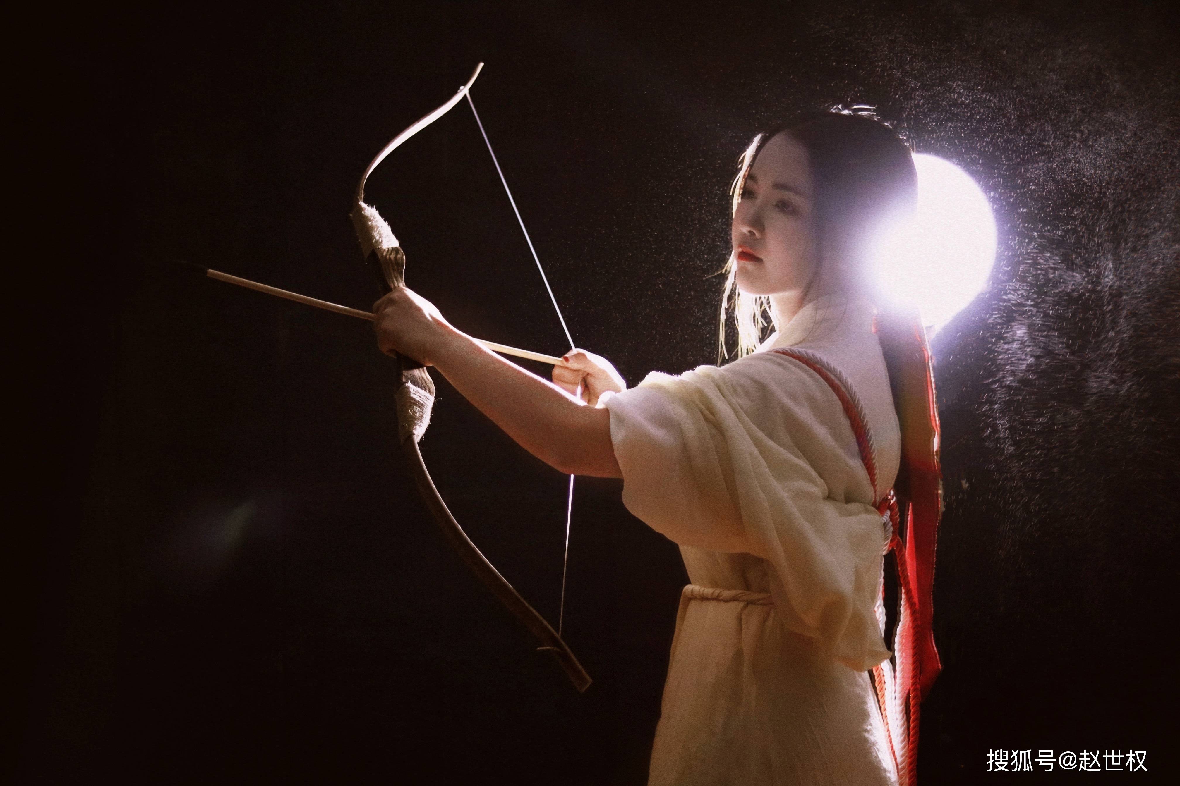 愿每一个少女都是闪闪发光的神明少女