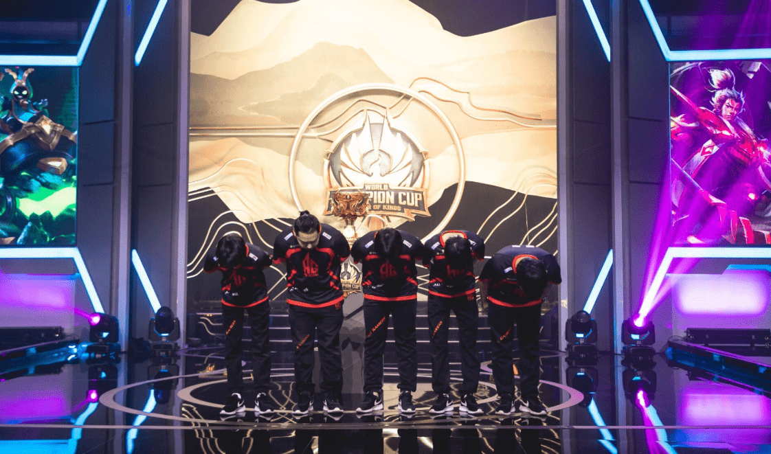 原创ag超玩会夺冠道路曲折而又漫长银河战舰路在何方