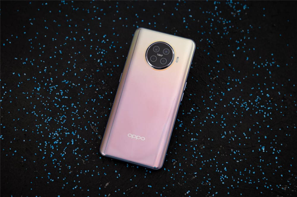 oppo2020年产品回顾线上攒口碑线下抓市场