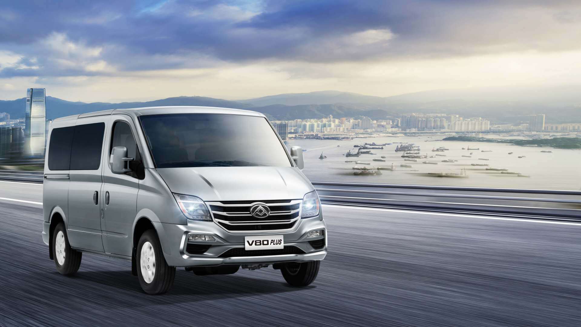 城市穿梭自如,高性价比轻客首选v80 plus城市版