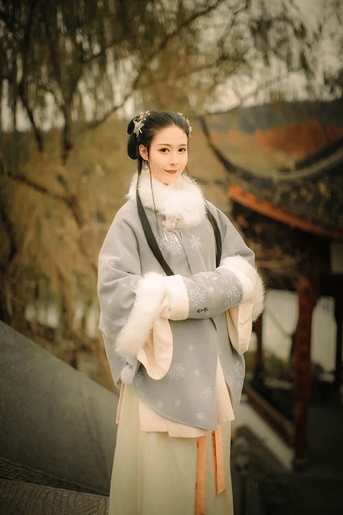 冬日穿汉服美丽不冻人的诀窍,这些单品你值得拥有!
