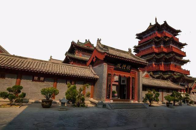 恭王府作为和珅的住宅却在当时不能称之为府而是另有其名