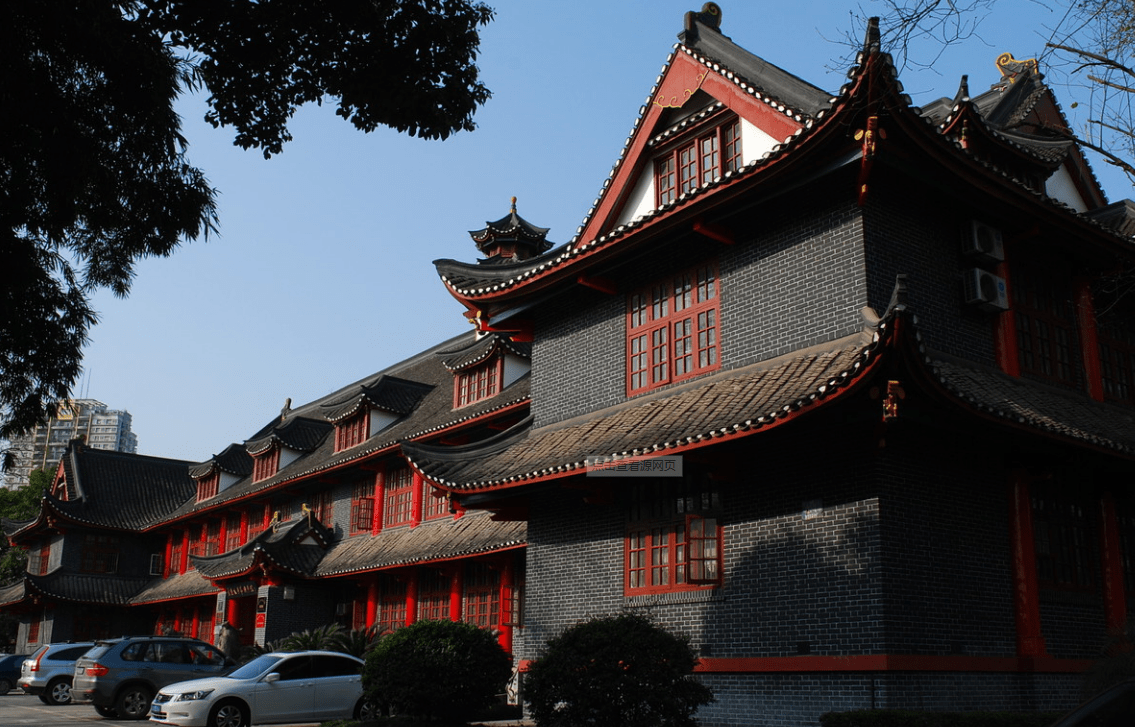 重庆这所本科大学退步严重曾经风光无限如今在降级边缘