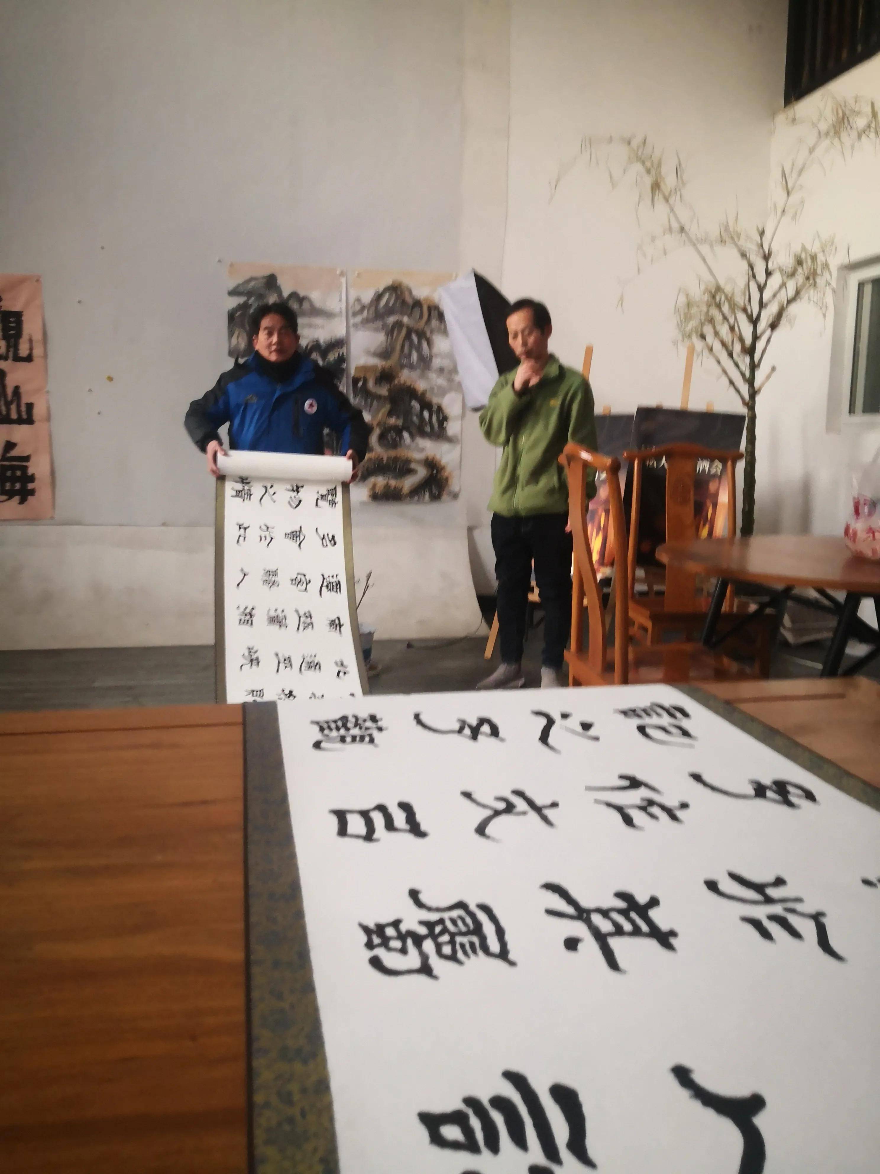 中华爨宝子碑书法第一人周晓敏形成了自己的风格