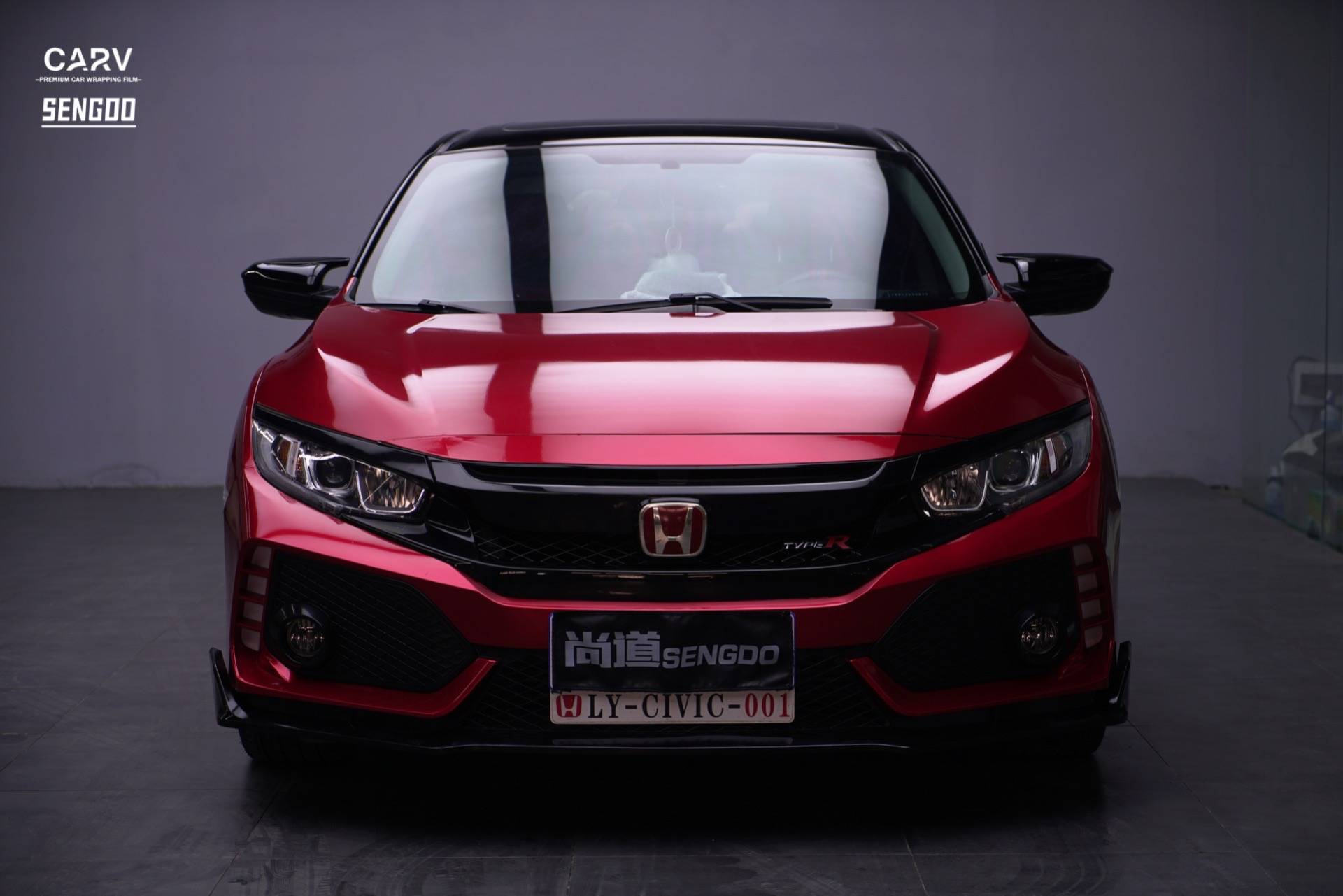 超亮金属魂动红 本田思域