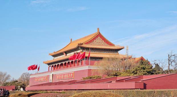 第一次来北京，一定要做的5件事，吃烤鸭爬长城游故宫一天搞定