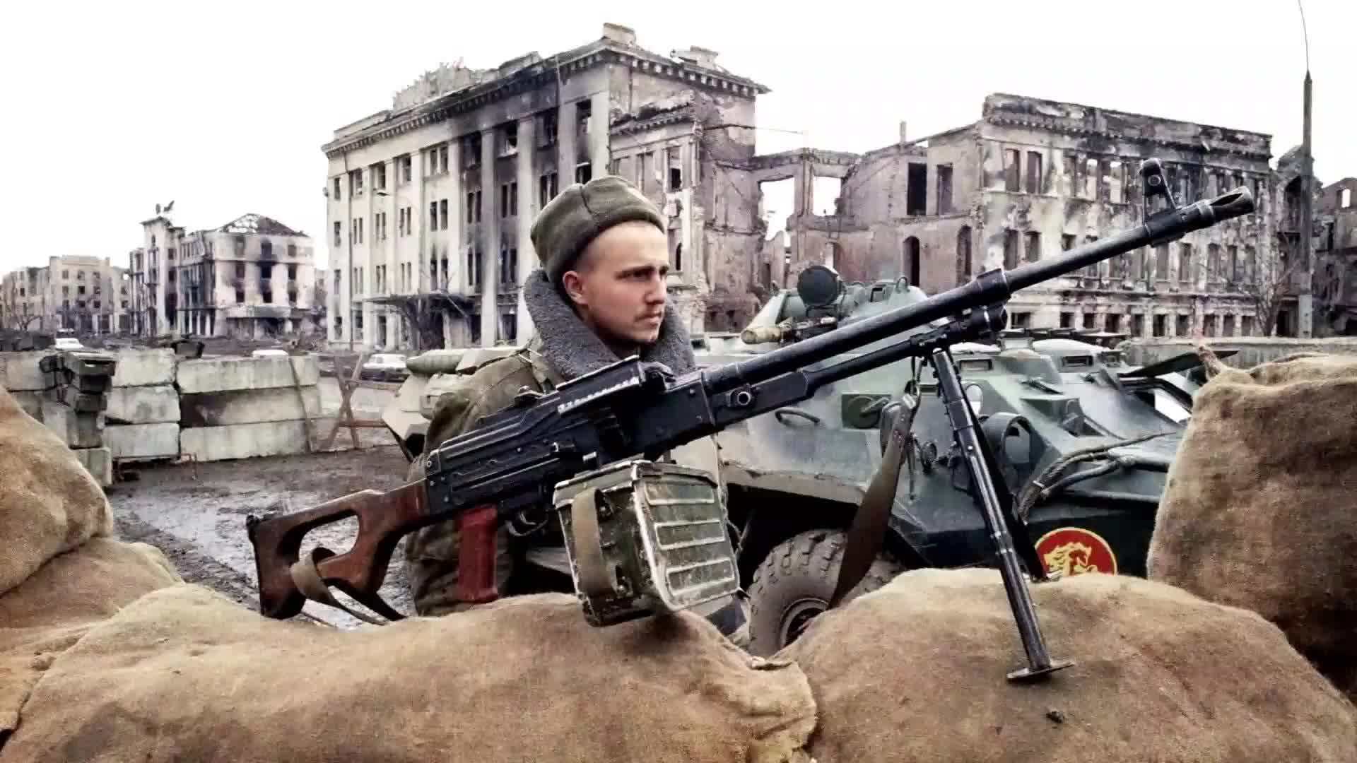 上千俄军士兵被围堵四面受敌全军覆没军方下令炸平全城