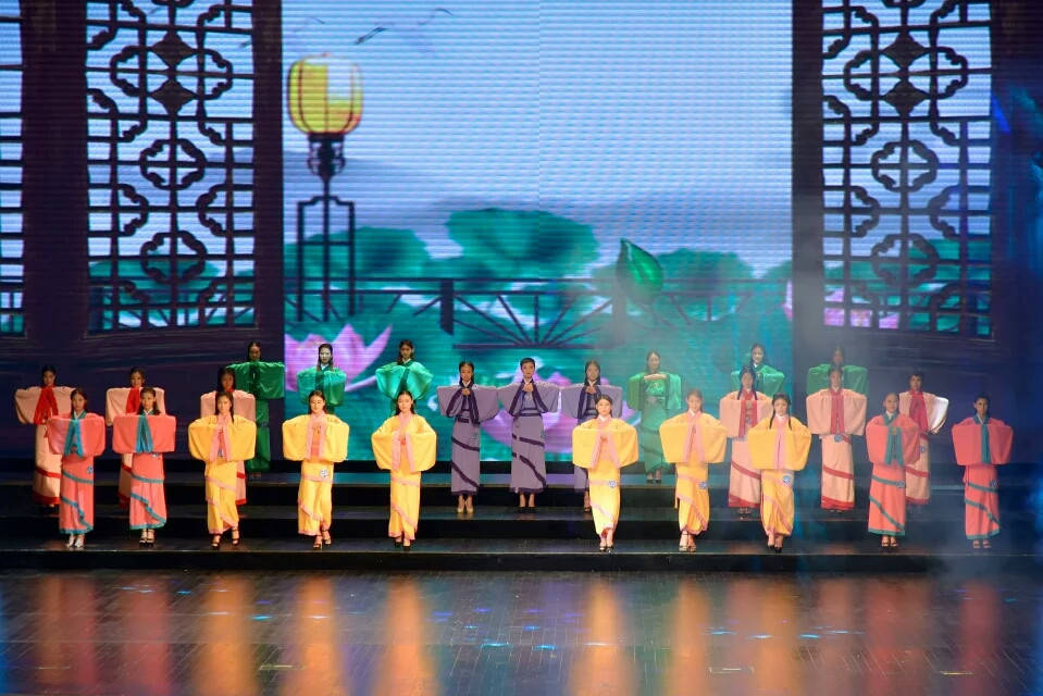 【我要上汉春】《2021第七届中国汉服春晚征集拜年汉服节目》_复兴